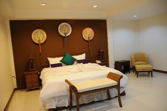 Lullaby Silom Hotel 2*