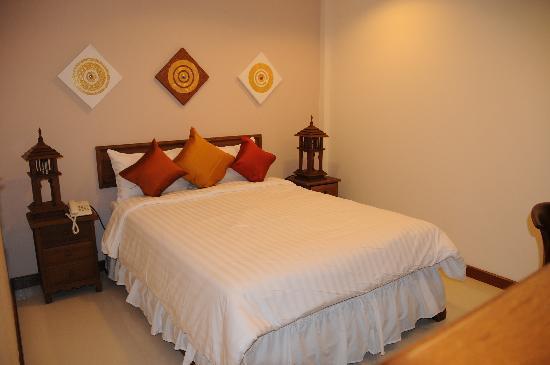 Lullaby Silom Hotel