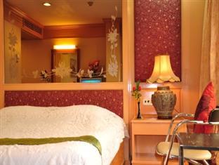 Parkway Inn