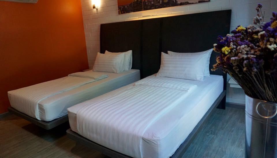 Bbhouse Khlongtan Guest house *