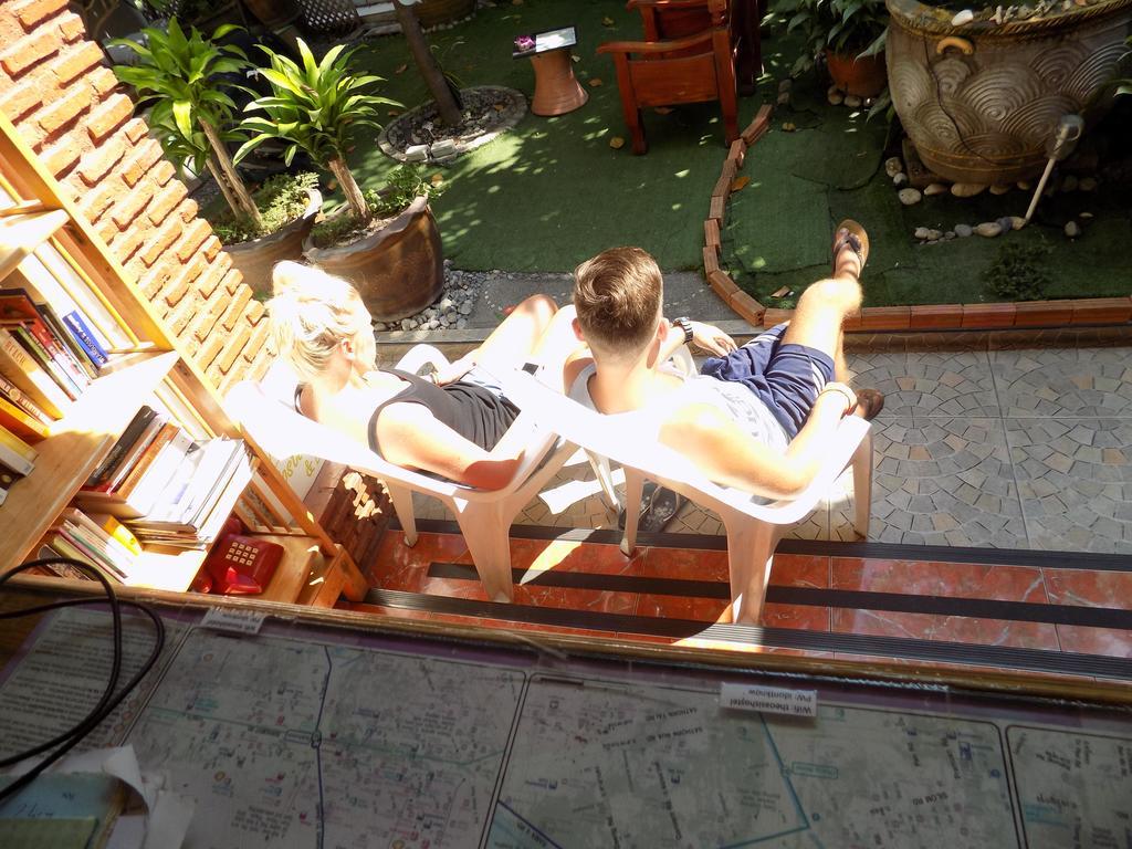 The Oasis (adults Only) Albergue *