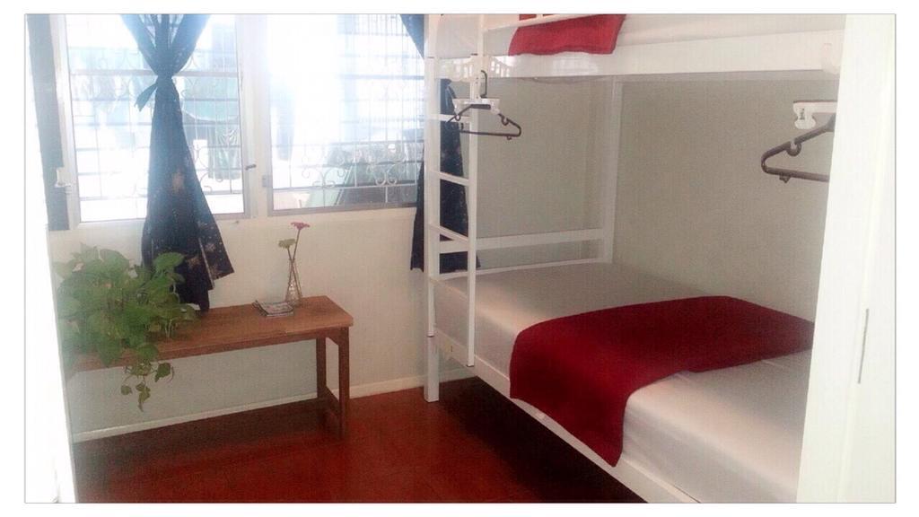Need Sleep Albergue *