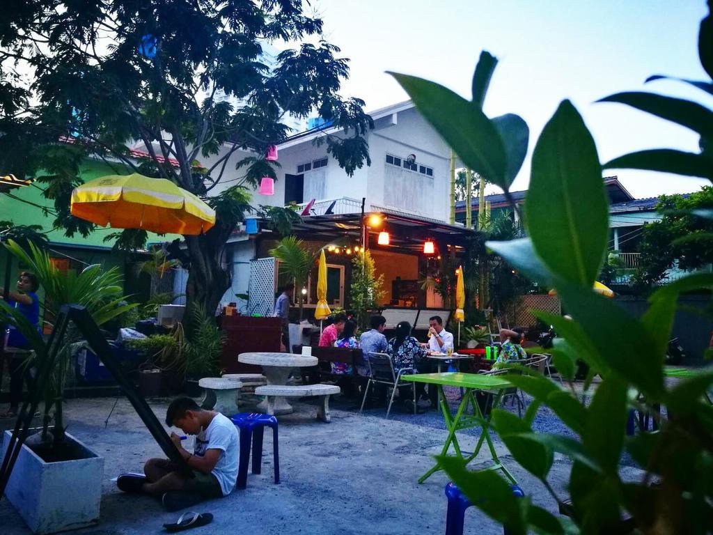 Hostel First 1 Boutique At Sukhumvit 1 Bangkok