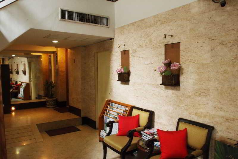 Silk Hotel
