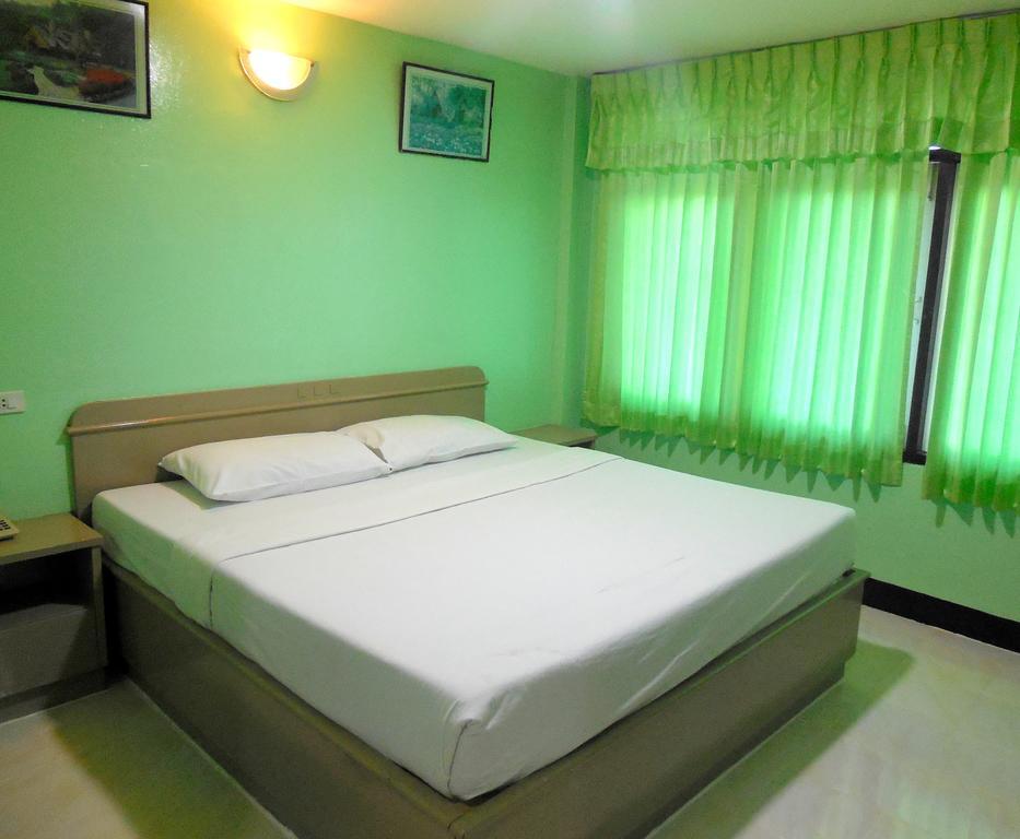 Penginapan Woodlands