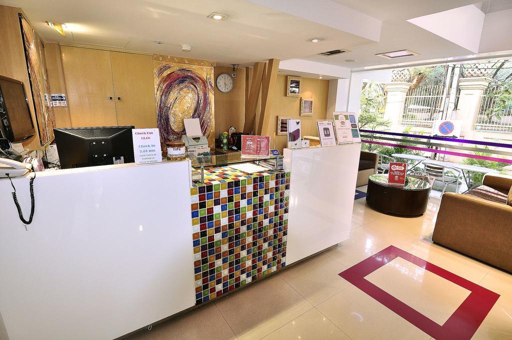 Zen Sukhumvit Soi 10 Hotel