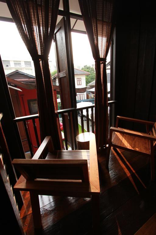 Asrama Viman Bangkok