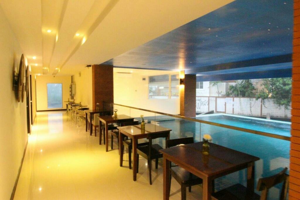 Leelawadee Modern Huaykwang Hotel 3*