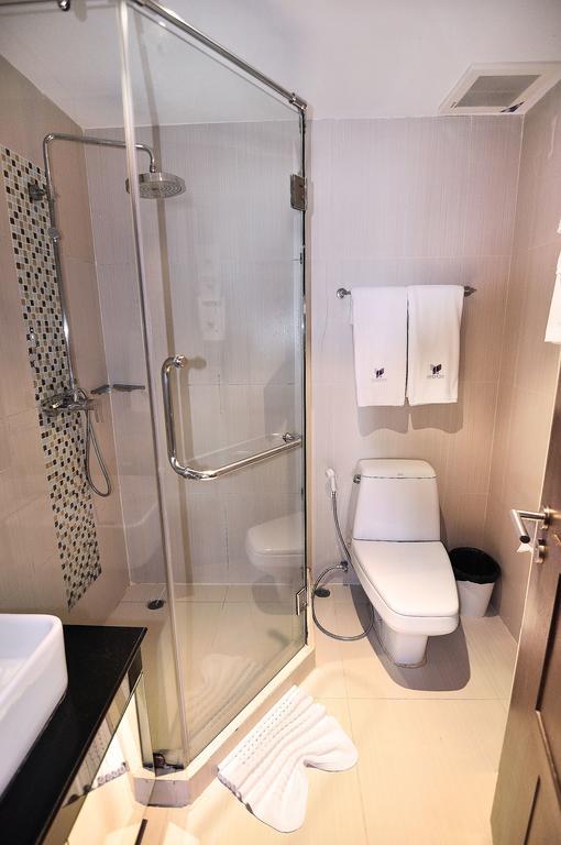 Zen Sukhumvit Soi 10 Hotel