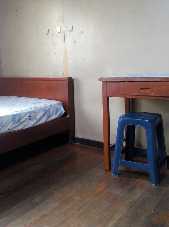 Anurak Guest house