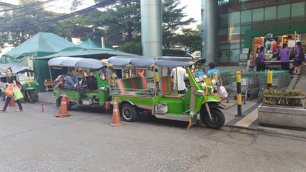 Pangsapuri Baan Pinklao *