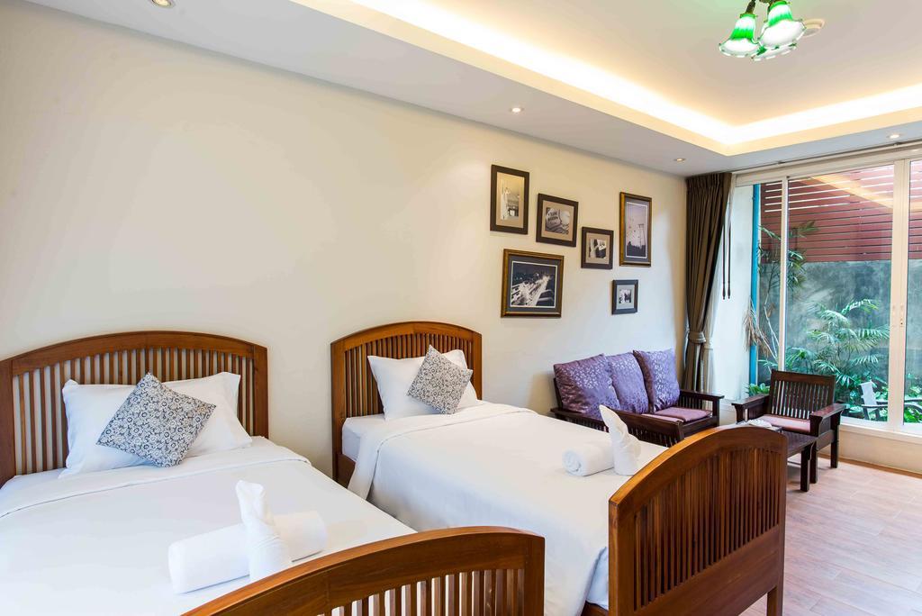 Hotel Feung Nakorn Balcony And Cafe Bangkok