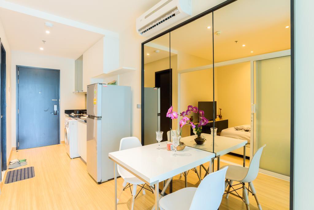 Sky Walk Condominium Apartment Bangkok