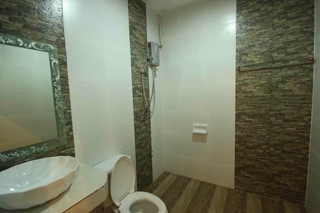 Rangsit Resort 3*