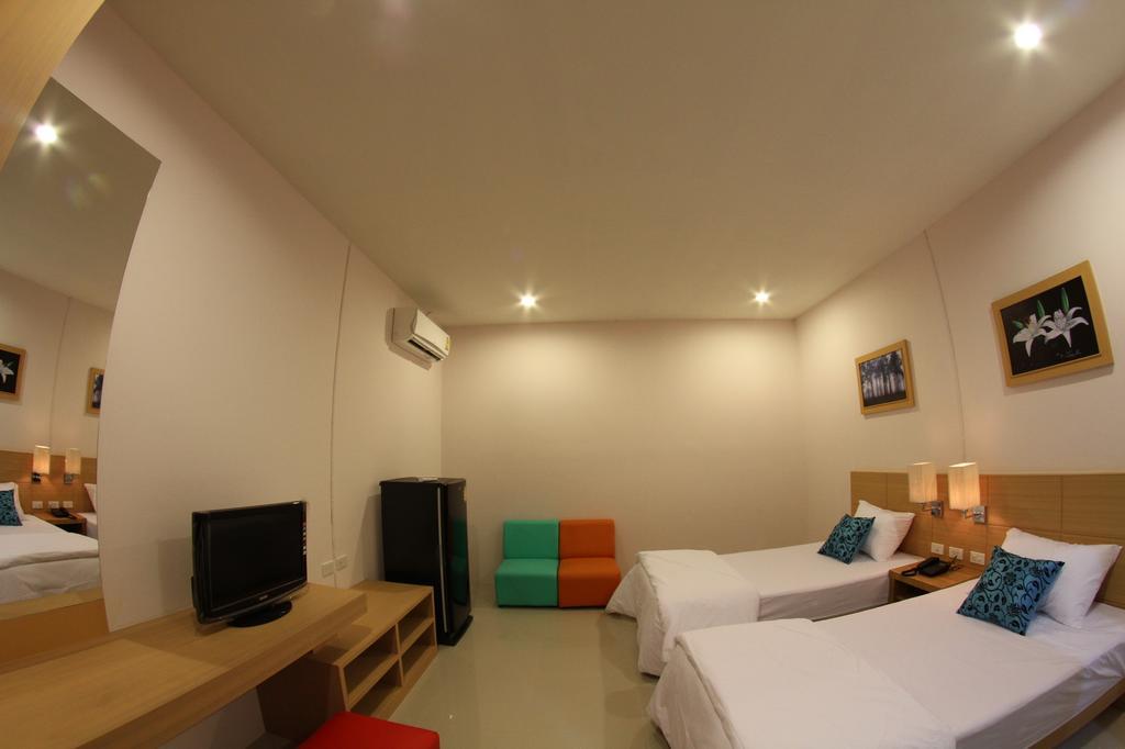 Rangsit Resort 3*