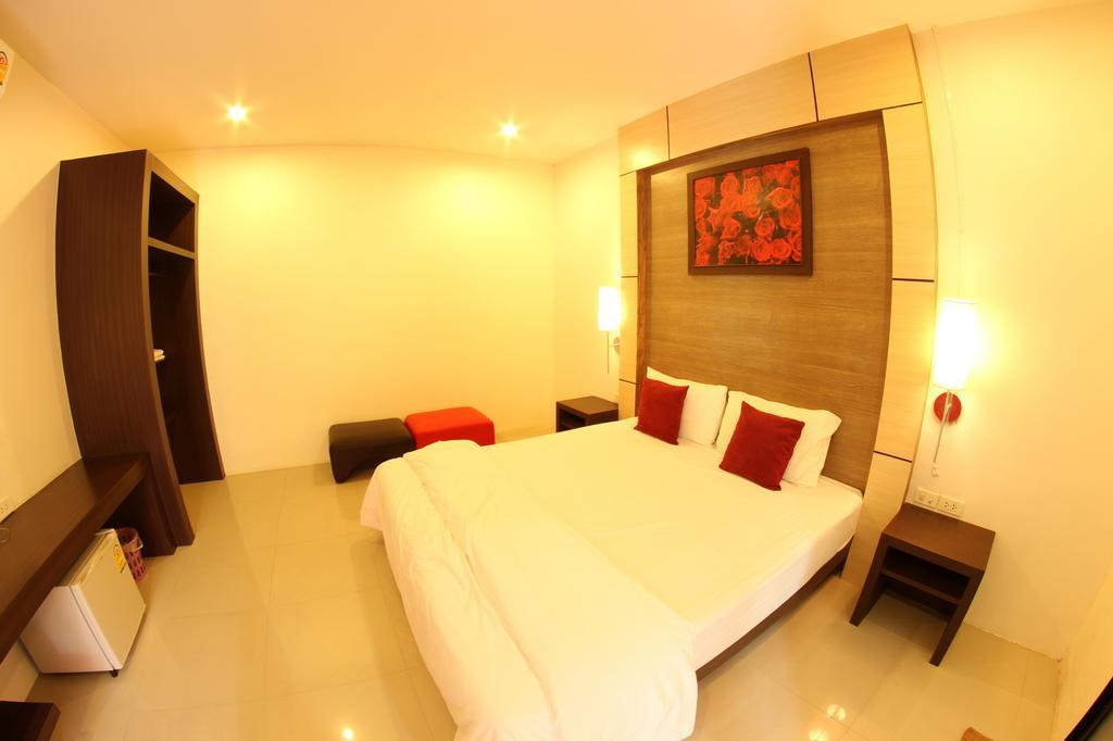 Rangsit Resort 3*