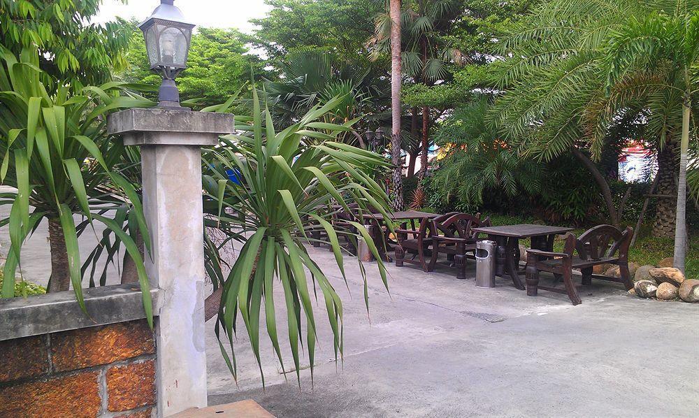 Hotel Silver Gold Garden, Suvarnabhumi Airport