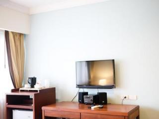 Hotel Triple 8