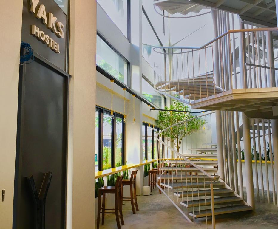 Yaks House Hostel
