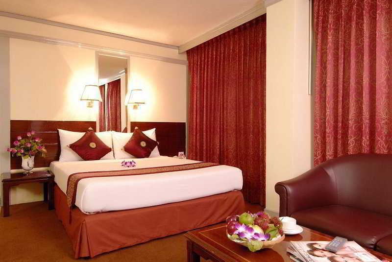Hotel White Orchid 3*