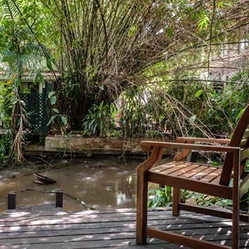 Aparthotel House By The Pond 3*