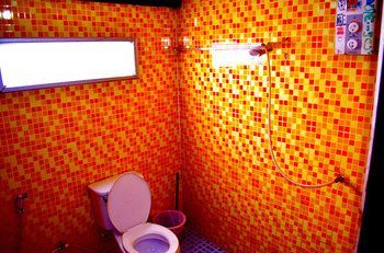 Hotel The Overstay Bangkok