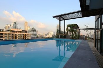 Hotel Tints Of Blue *