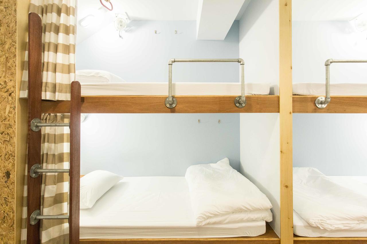 Hostel Barn & Bed