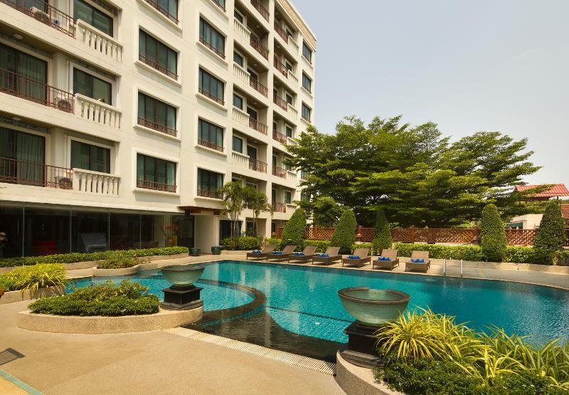 Lasalle & Hotel Bangkok