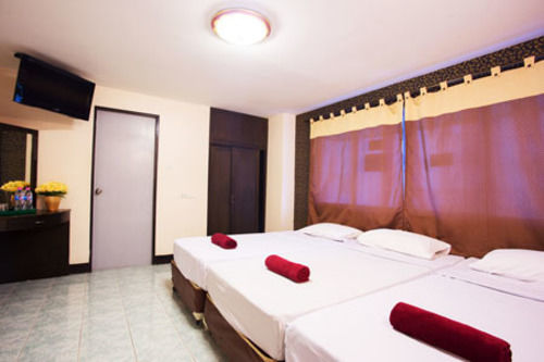 Four Sons Hotel