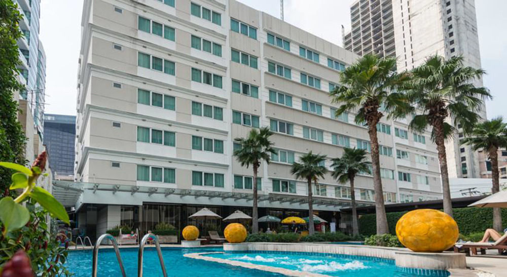 Legacy Sukhumvit 3*