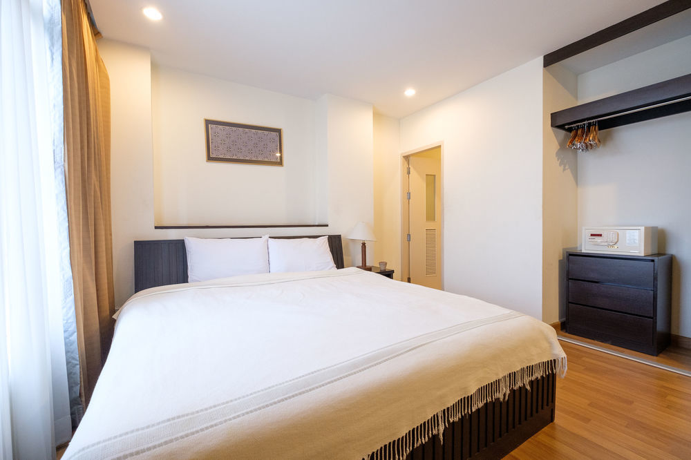 Chadvara Place Apartment Bangkok