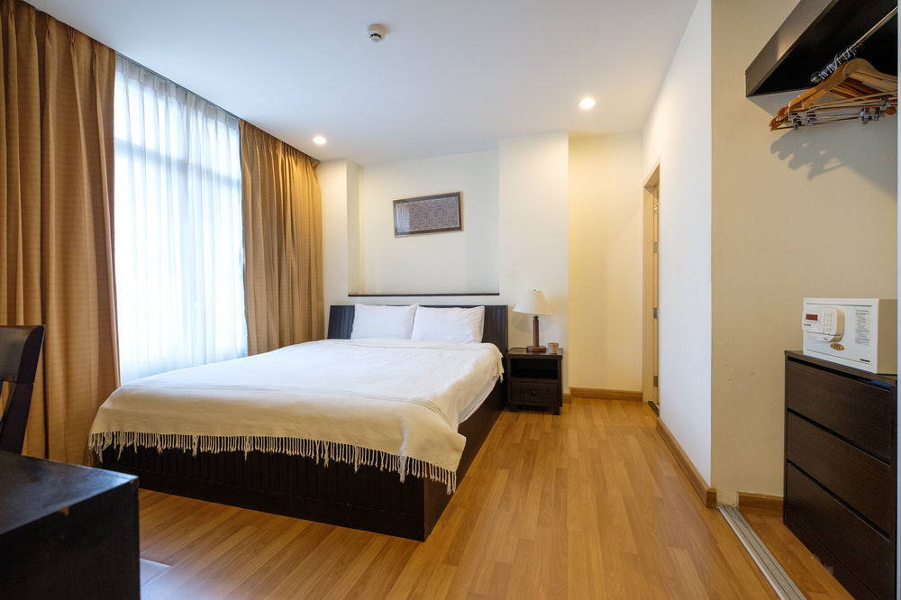 Chadvara Place *