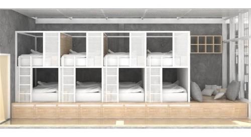 Hostel On The Bed