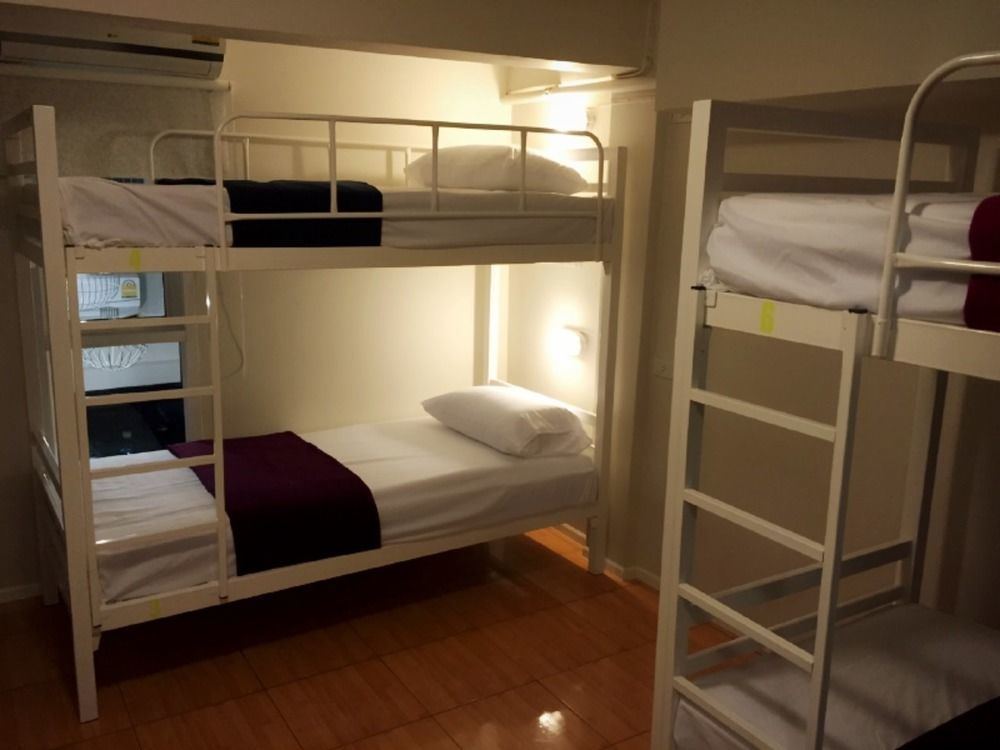 Need Sleep Albergue *