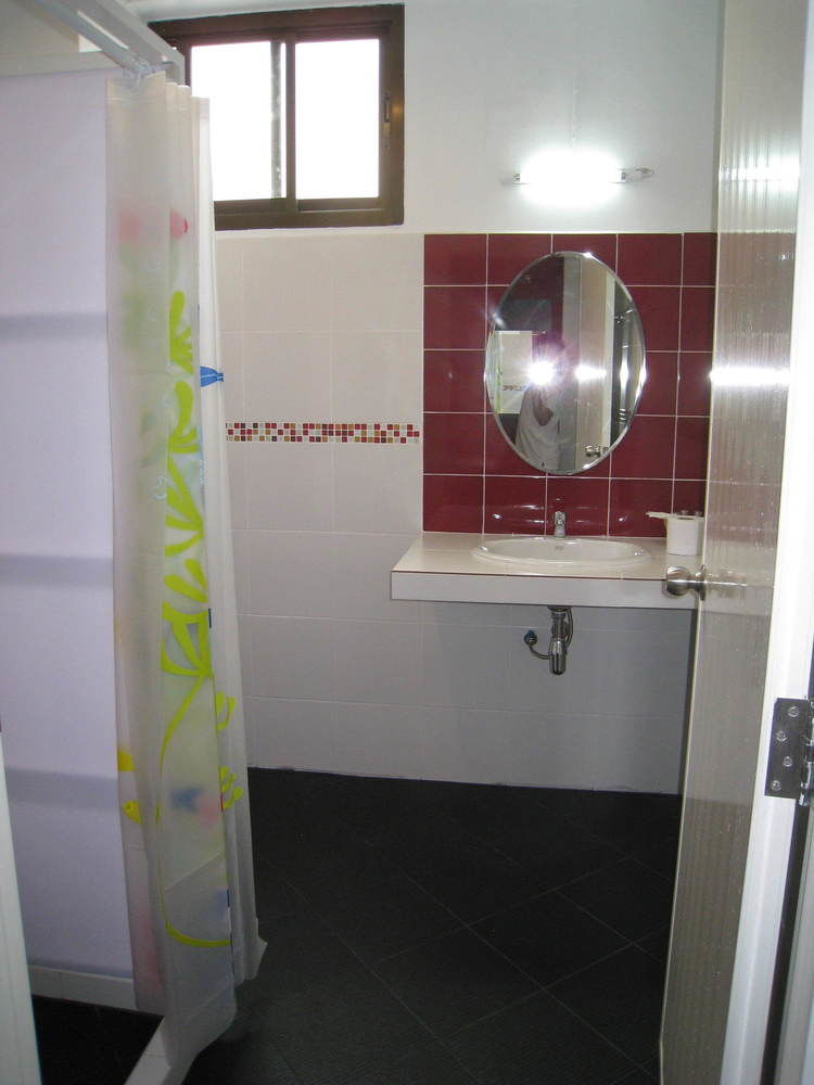 Baan Glang Soi Restaurant & Bed & Breakfast Bangkok