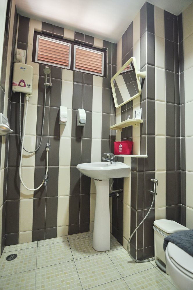 Zen Ladkrabang 48 Hotel