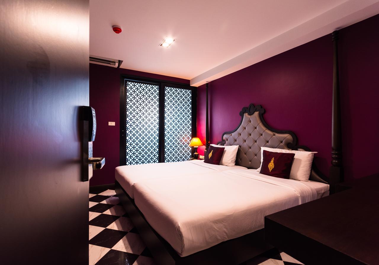 Violet Tower At Khaosan Palace 2*