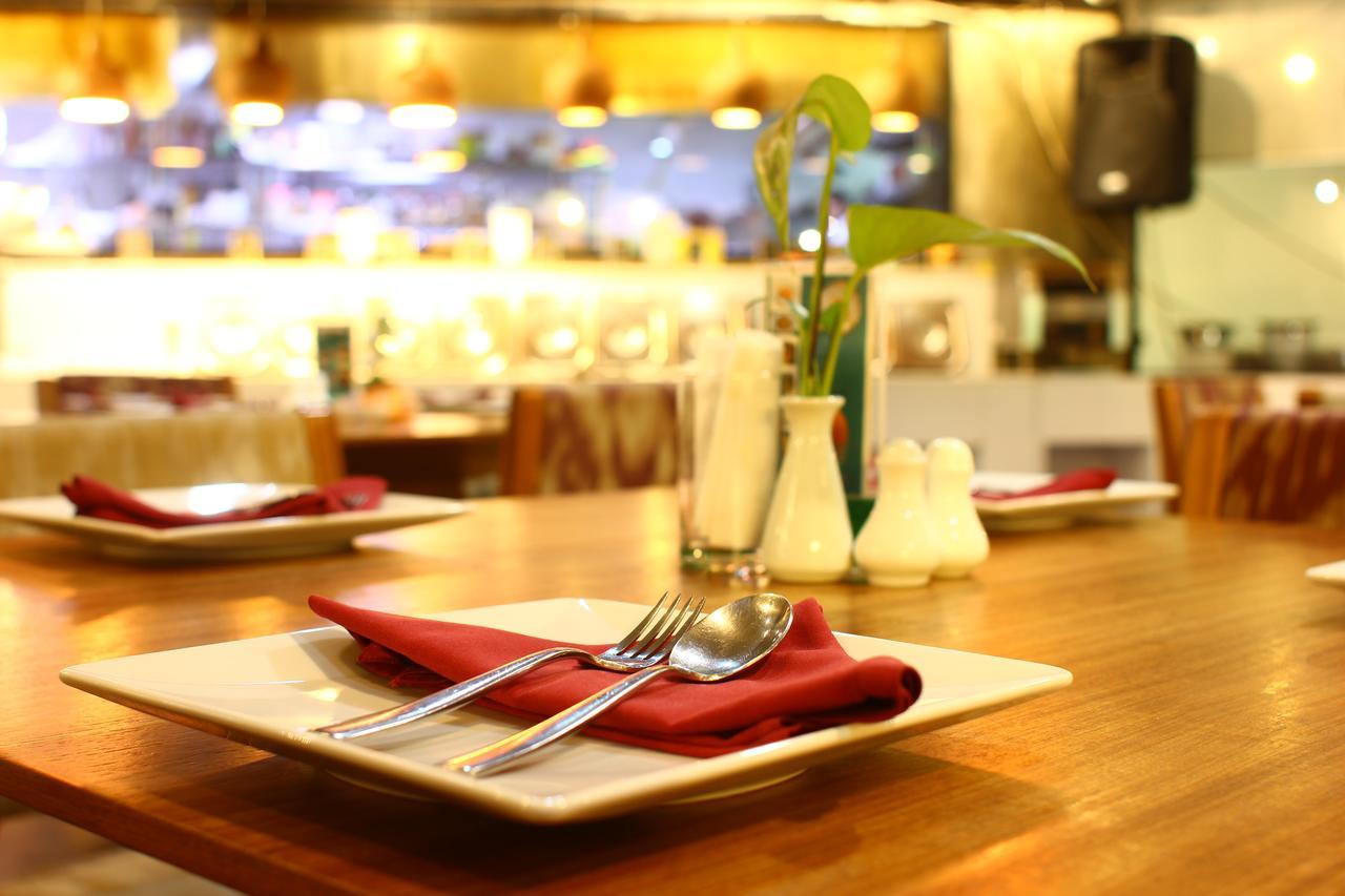 Omni Tower Sukhumvit Nana By Compass Hospitality Apartment Bangkok