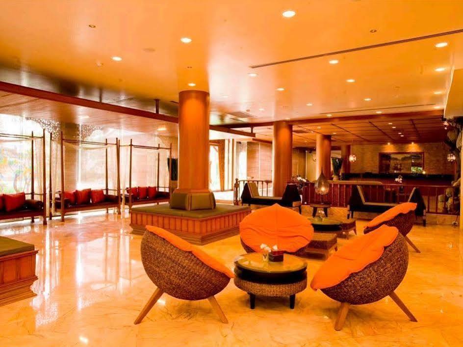Hotel Jolly & 3*