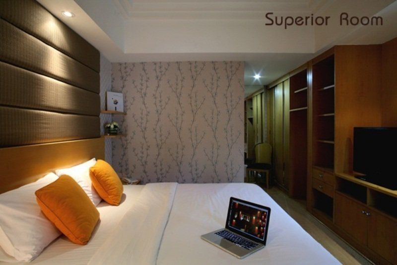 Twothree A Homely - Sha Extra 4*