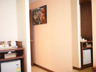 Triple 8 3* Banguecoque