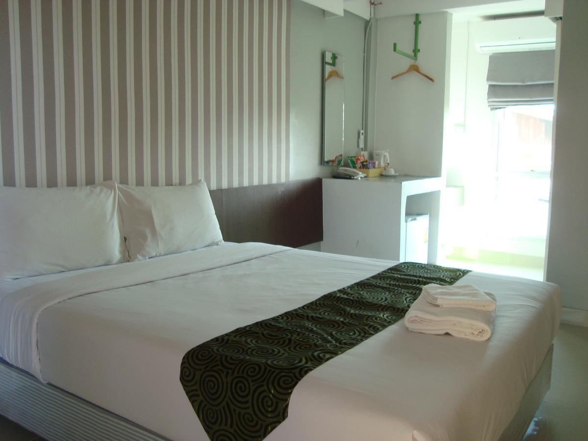 L42 Suvarnabhumi Airport 2* Banguecoque