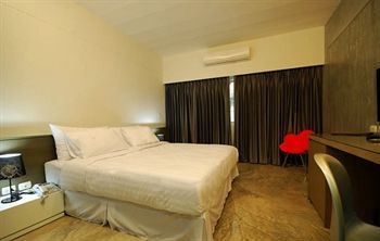 U Place Aparthotel 3*