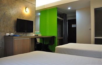 U Place Aparthotel