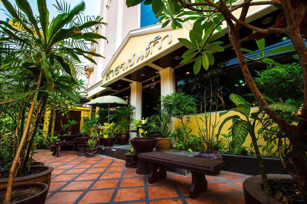 Sathorn Saint View Serviced Aparthotel