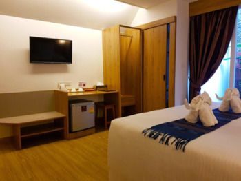 Dinsomon 3* Bangkok