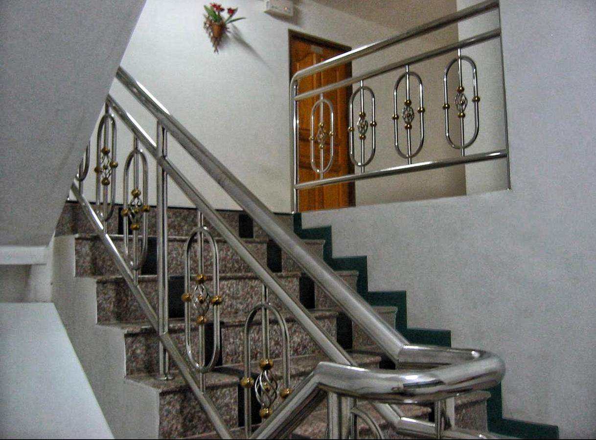 Hotel econômico Star Dome *