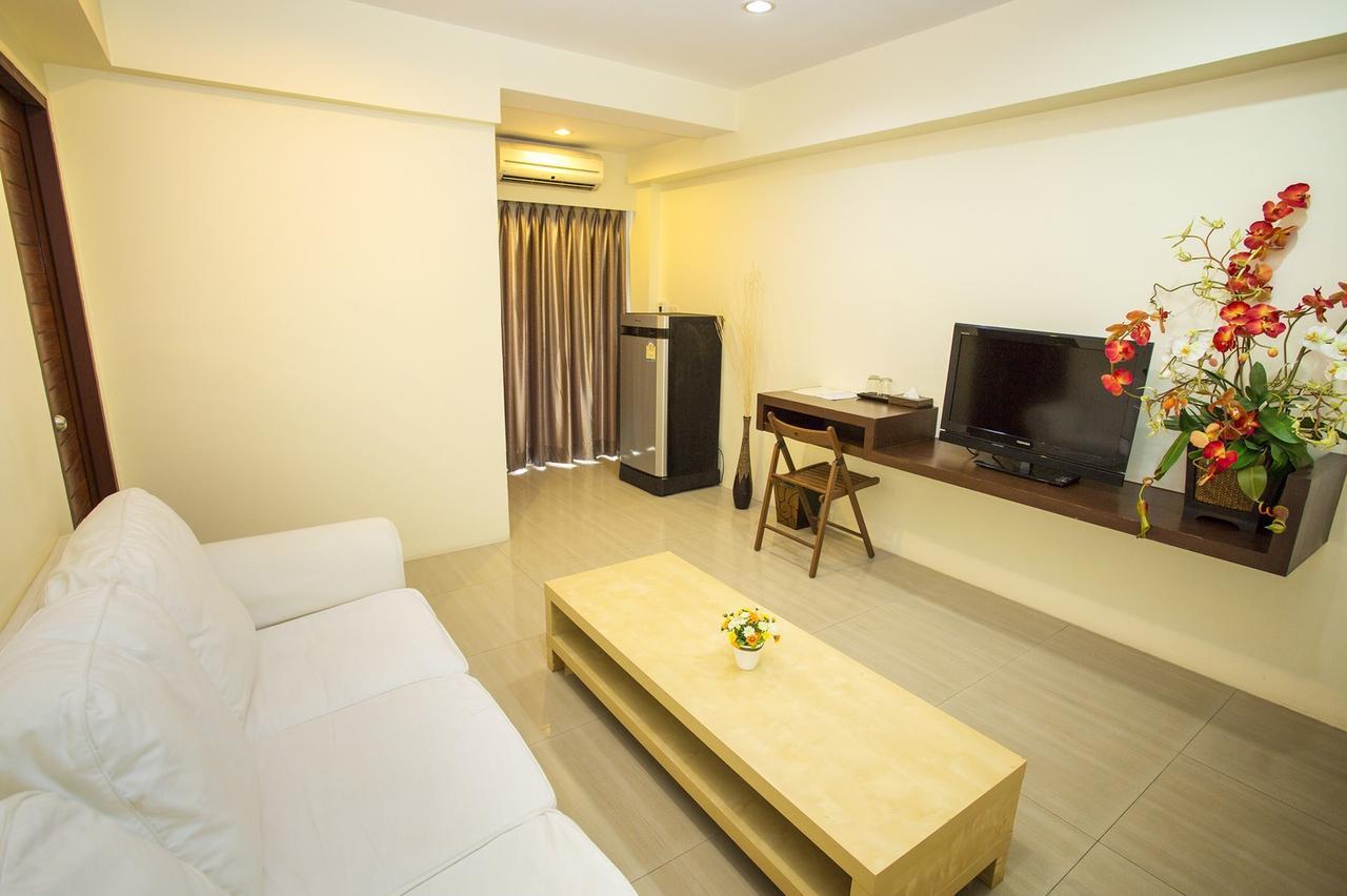 The Loft 3*