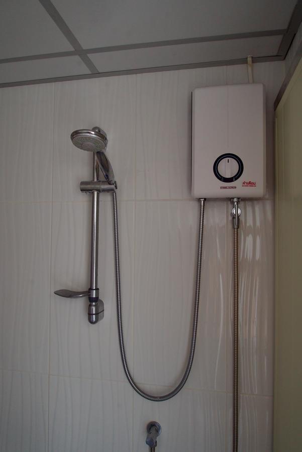Apartment Skb Mansion Close To Mrt In Hua Bangkok